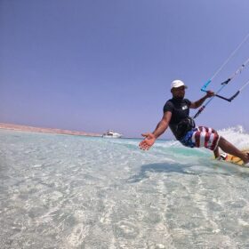 Kite Surfing Lesson Hurghada Egypt www.hurghadatours.co_.uk_ e1738917053601